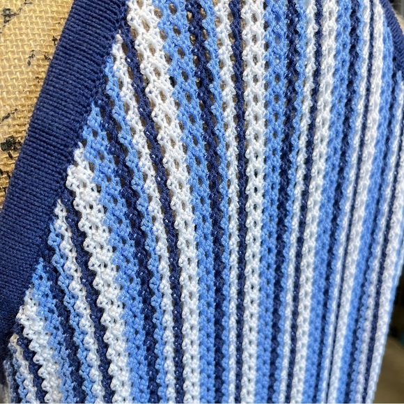 C & C California Blue White Crochet Halter Style Swim Cover Up Mini Dress Beach - Picture 8 of 9